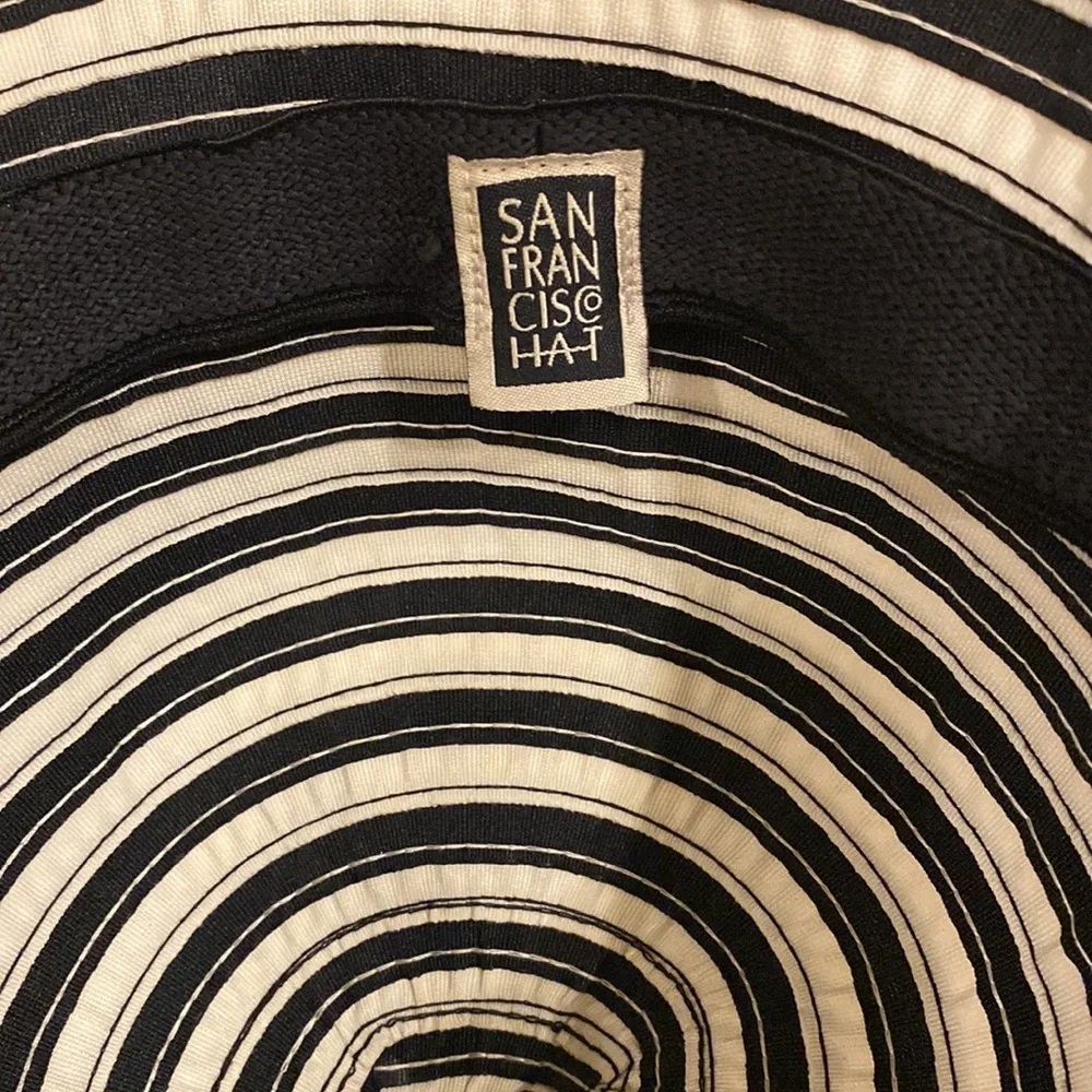 San Francisco Hat Company Unisex Black/White Floppy Hat OS